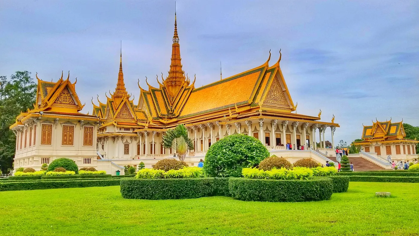 Phnom Penh History Journey