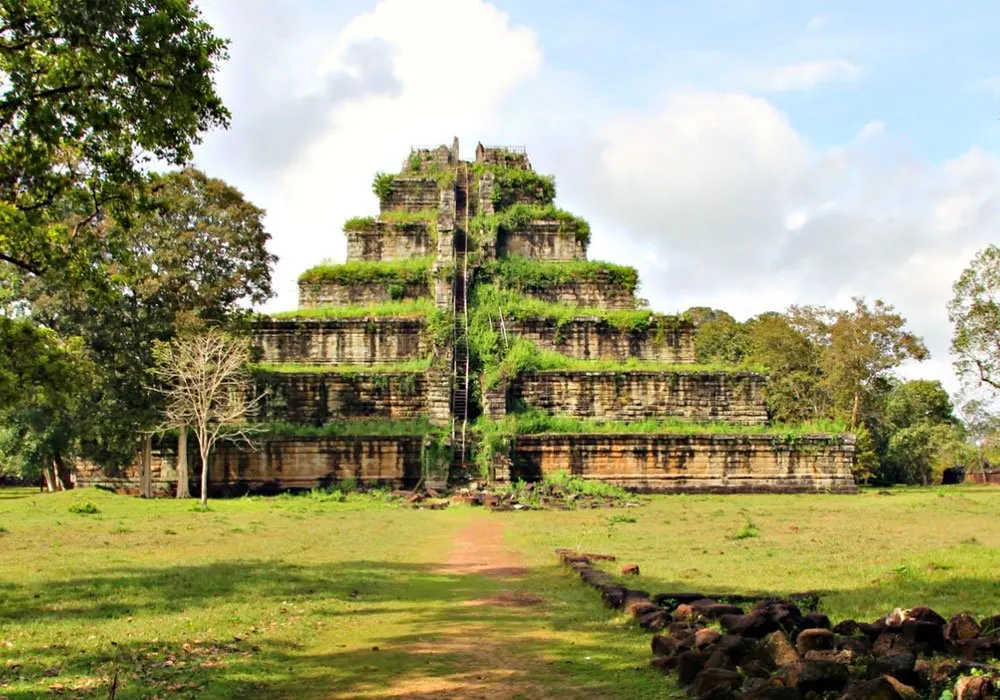 Koh Ker Temple Adventure